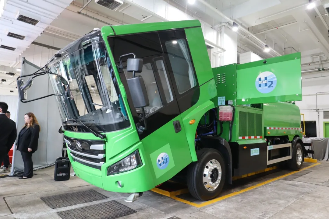 “氫”裝上陣的香港，為何選擇這款環(huán)衛(wèi)車(chē)？