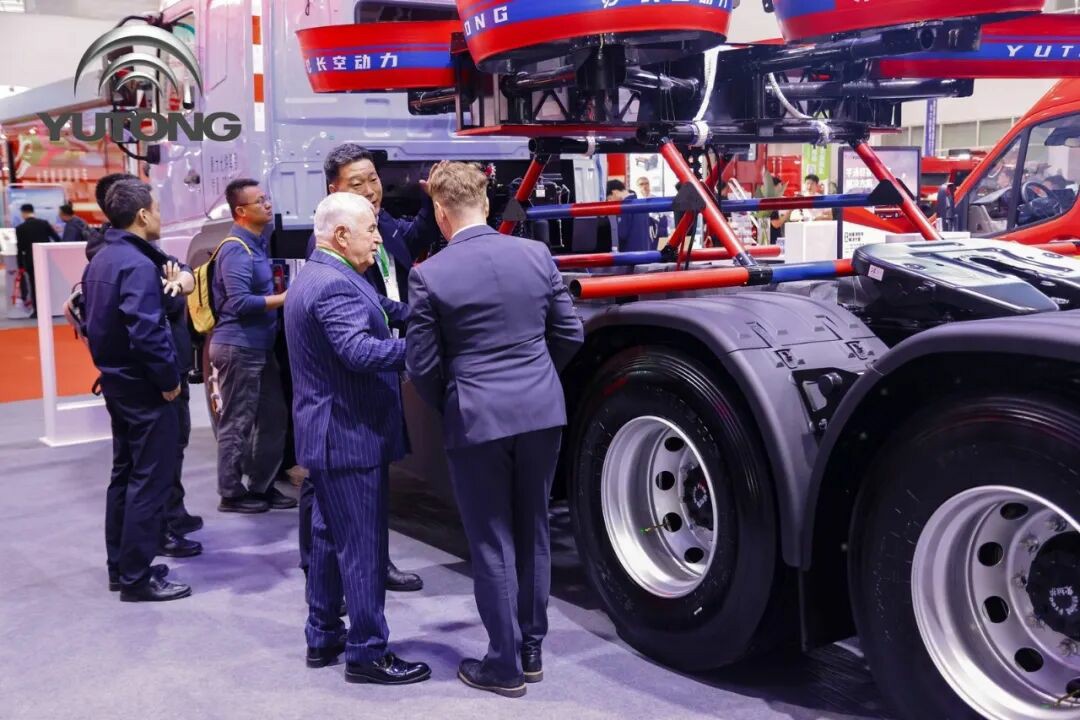 科技賦能實戰(zhàn)！宇通專用車亮相第二十一屆國際消防展