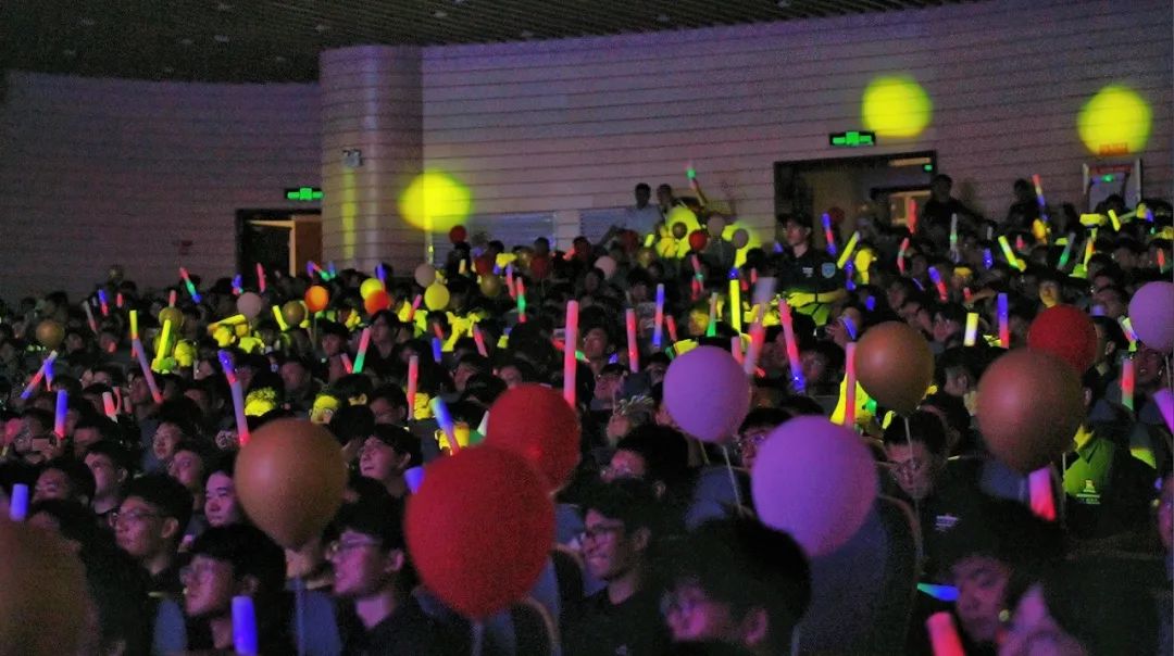 宇通新生有自己的【開(kāi)學(xué)典禮】 宇通新生有自己的【開(kāi)學(xué)典禮】