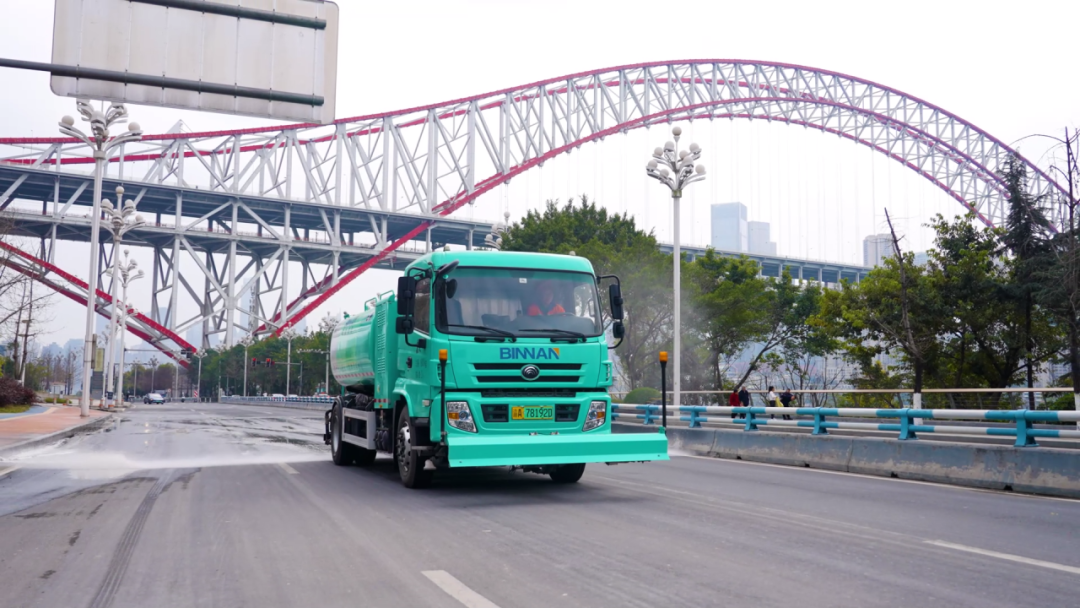 宇通新能源環(huán)衛(wèi)┃再繪重慶綠水青山間的城市答卷