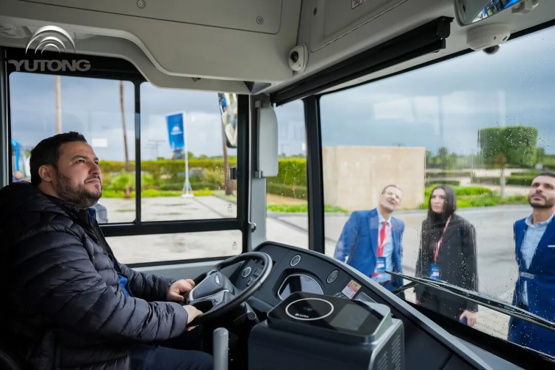 從賽事服務(wù)到城市動(dòng)脈：723輛宇通客車成為摩洛哥流動(dòng)風(fēng)景線