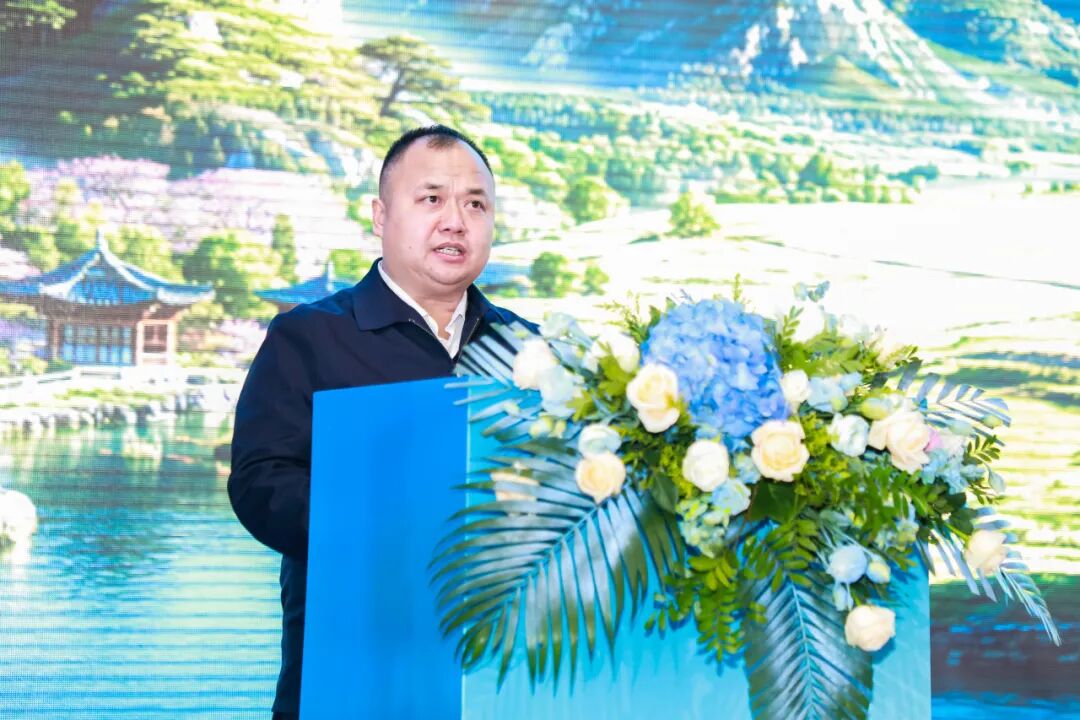 南國廬山+北疆青城:雙線聯(lián)動共繪客旅高質(zhì)量發(fā)展新藍圖 圖片