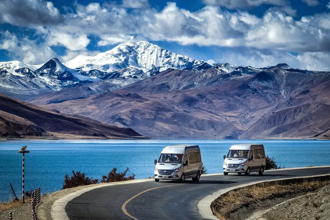 南國廬山+北疆青城:雙線聯(lián)動共繪客旅高質(zhì)量發(fā)展新藍圖 圖片